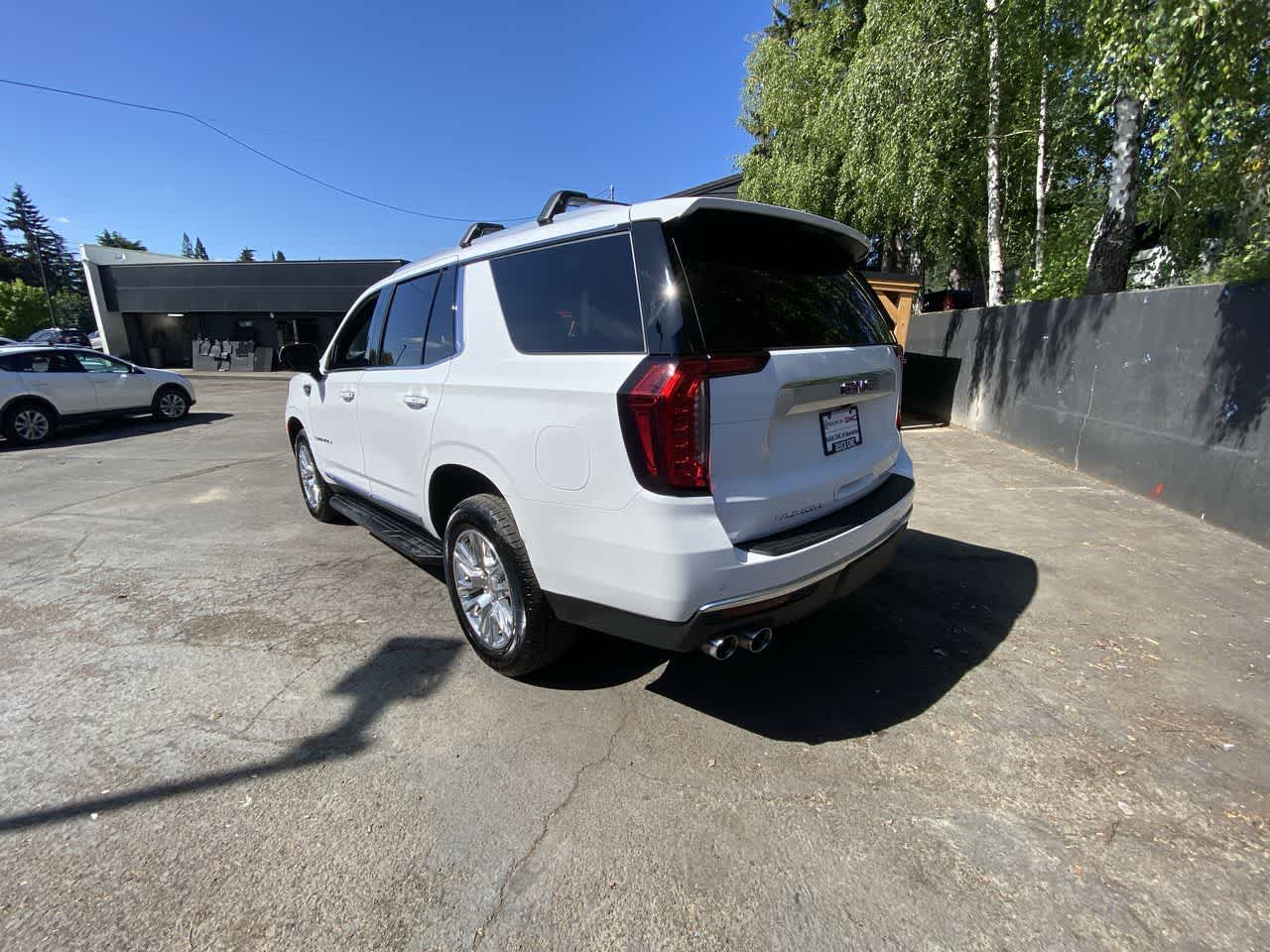 Thumbnail: 2024 GMC Yukon - 4