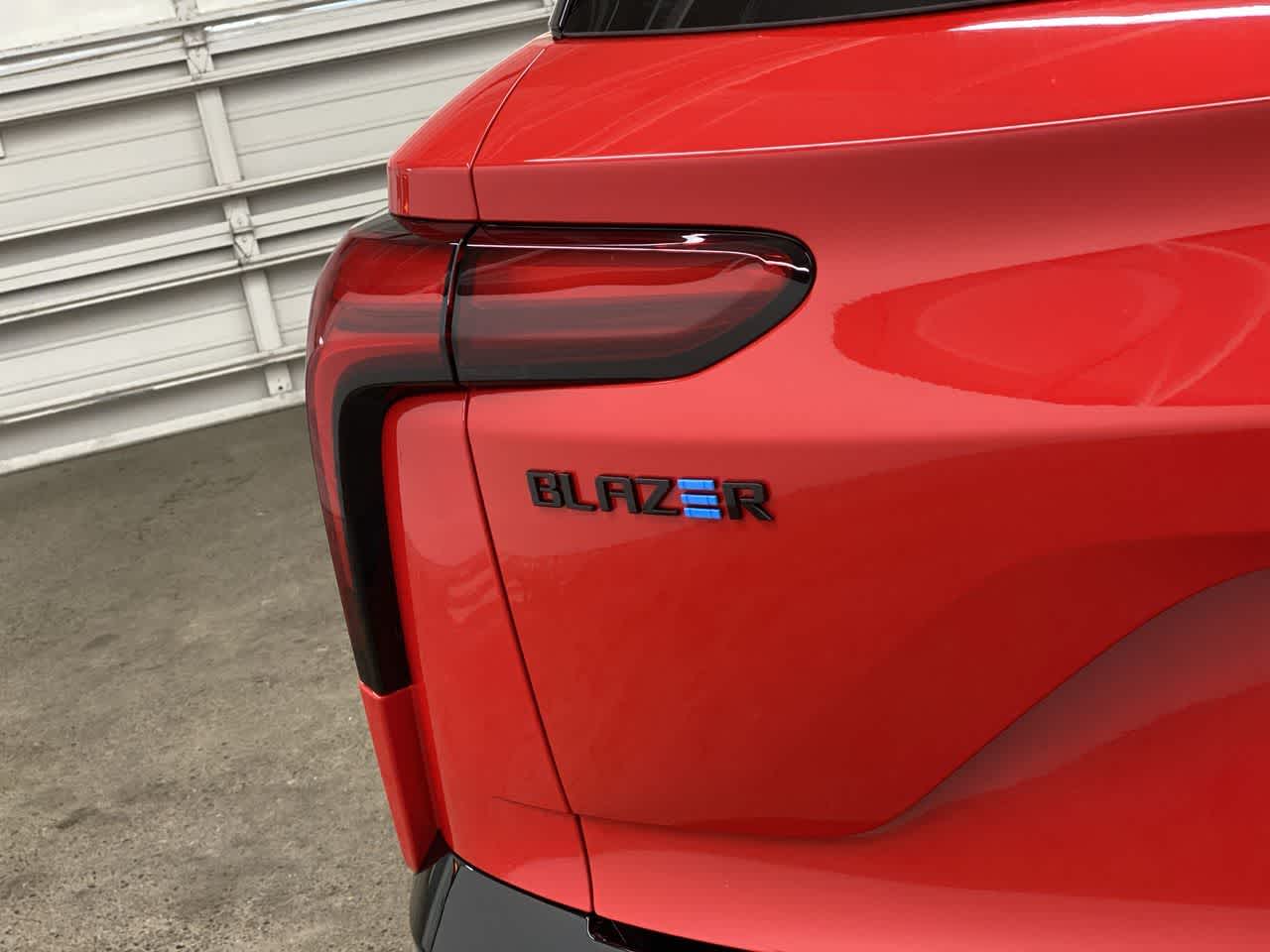 Thumbnail: 2024 Chevrolet Blazer EV - 10