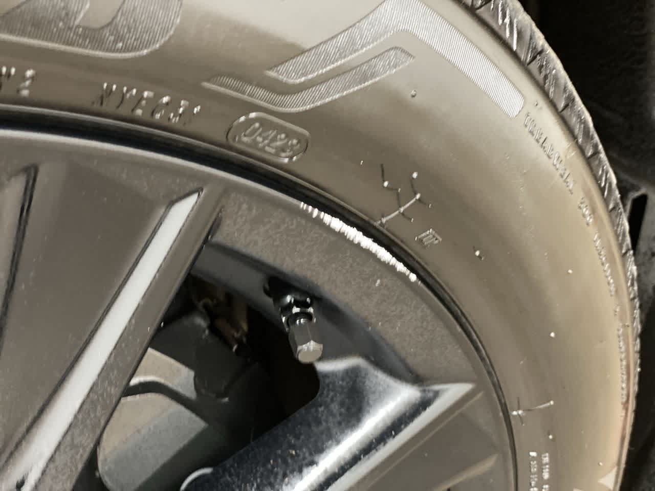 Thumbnail: 2023 Lexus RX - 32