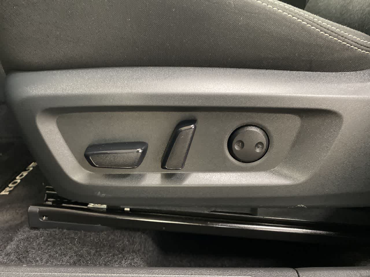 Thumbnail: 2025 Nissan Rogue - 13