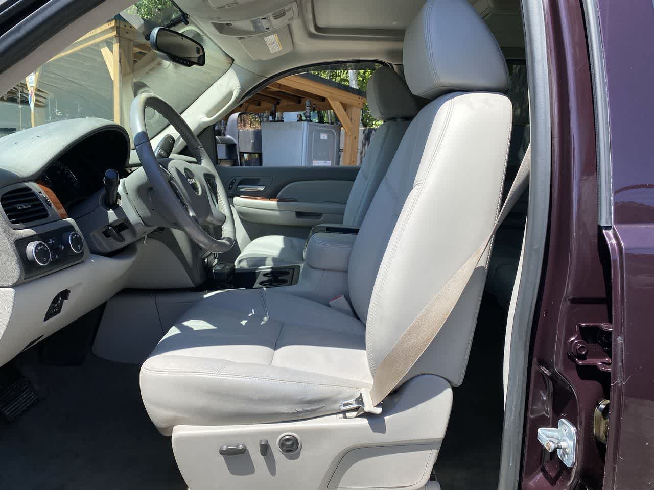 Thumbnail: 2008 GMC Sierra 2500 - 13