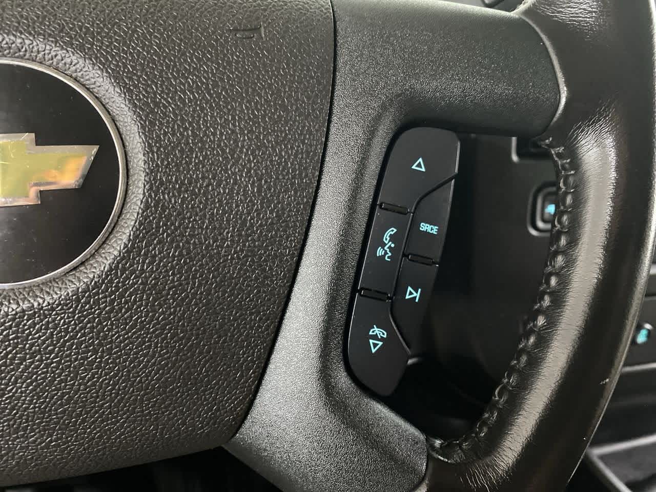 Thumbnail: 2023 Chevrolet Express - 21