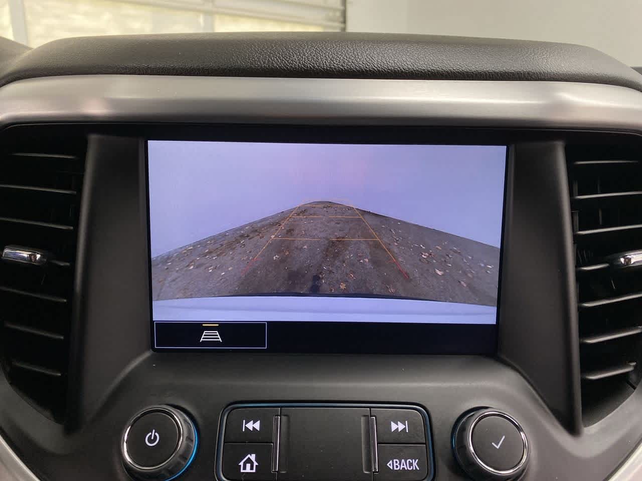 Thumbnail: 2023 GMC Acadia - 26