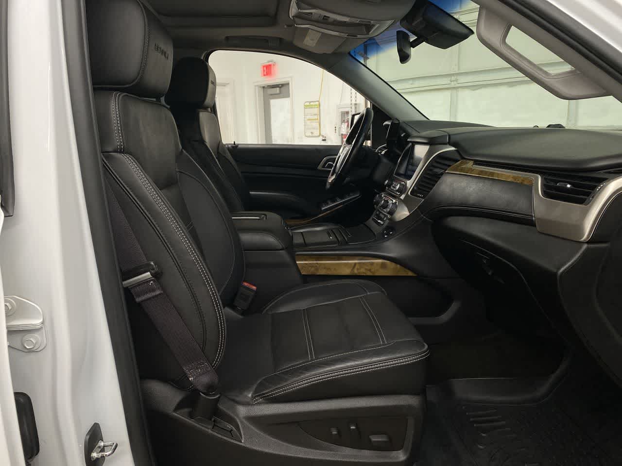 Thumbnail: 2016 GMC Yukon - 18