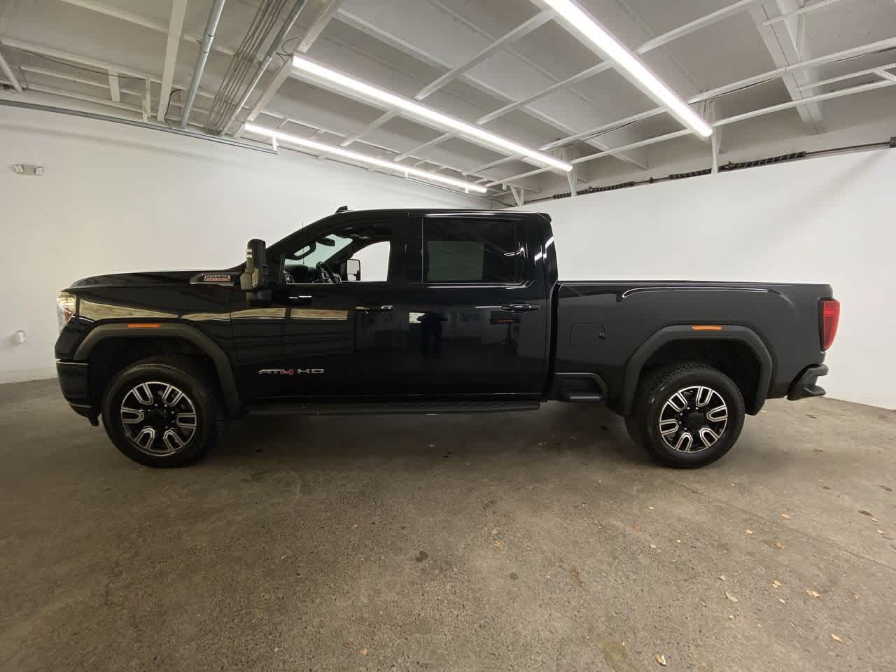 Thumbnail: 2022 GMC Sierra 3500 - 3