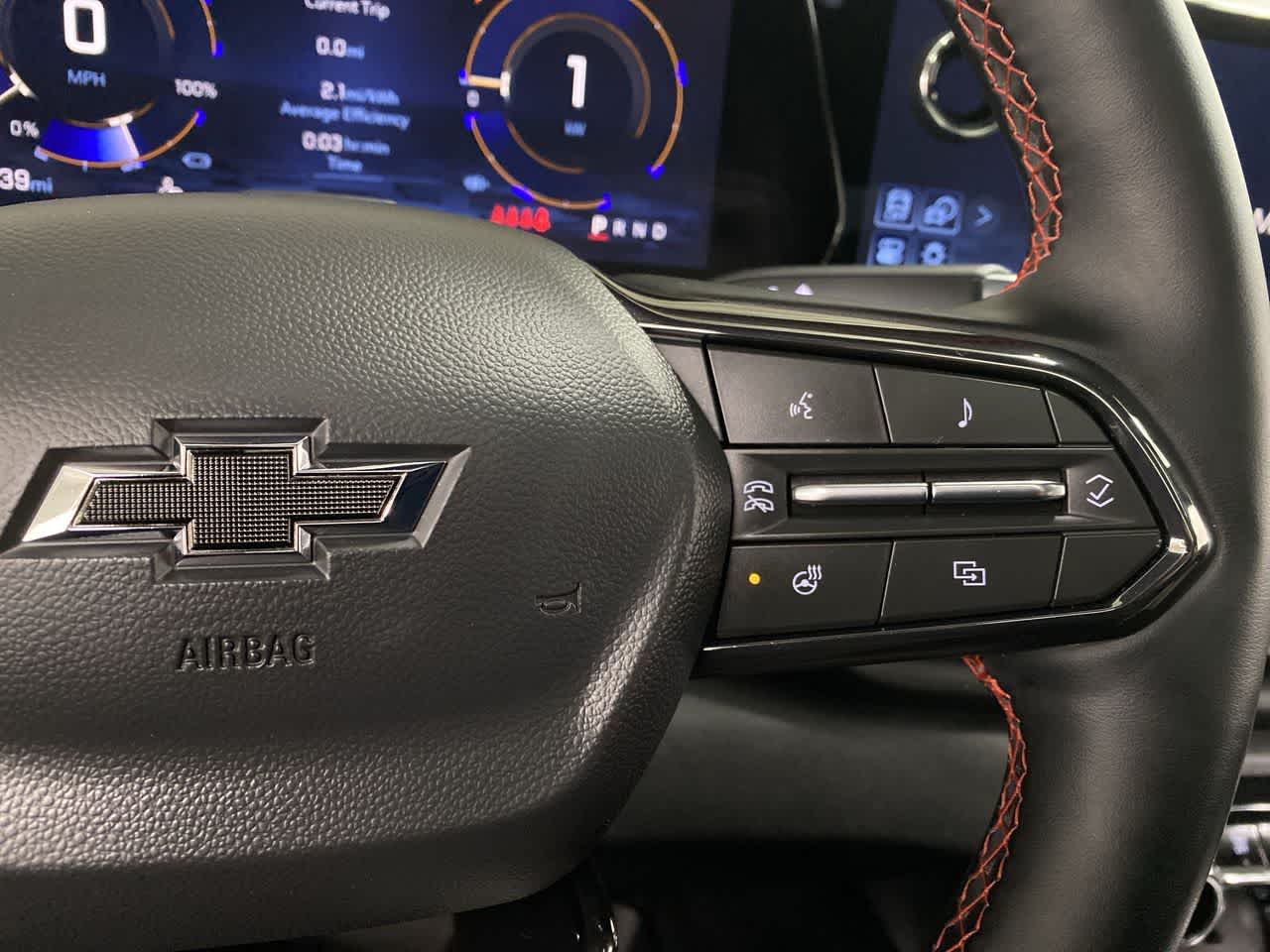 Thumbnail: 2025 Chevrolet Silverado EV - 21