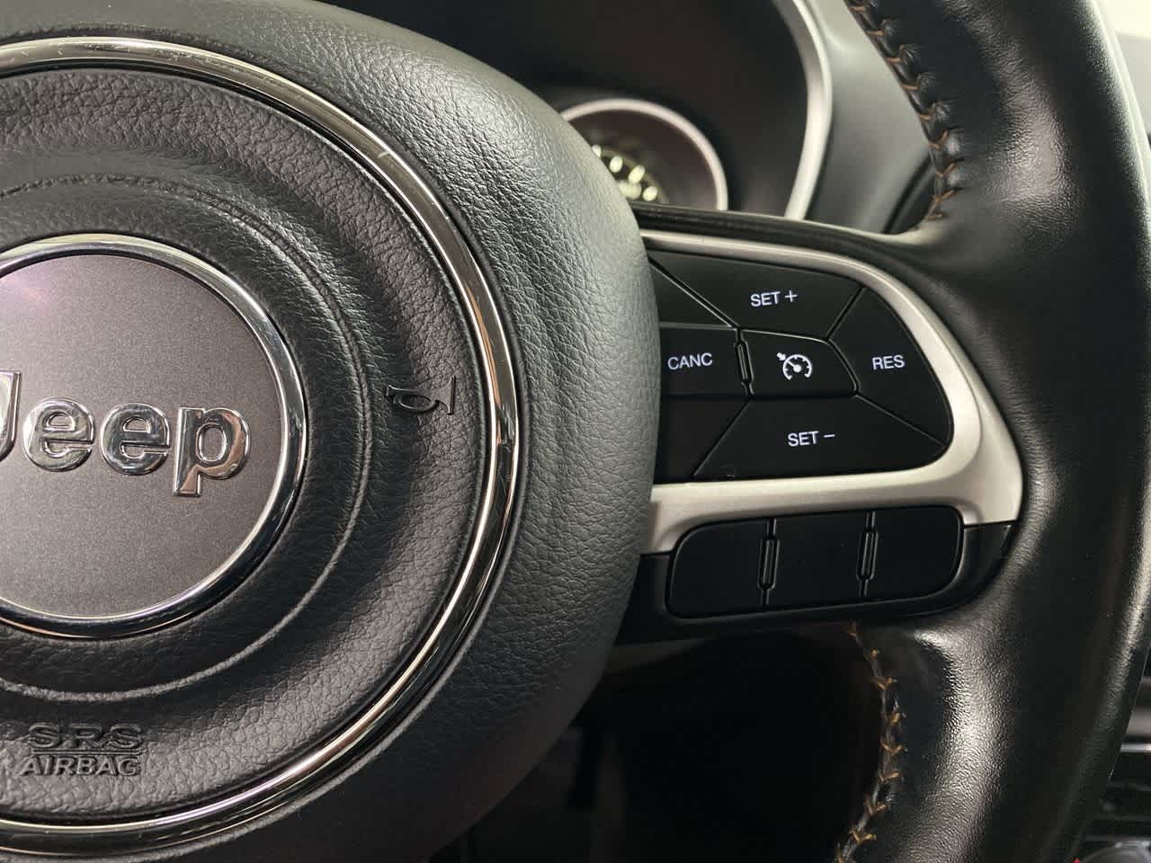 Thumbnail: 2018 Jeep Compass - 22