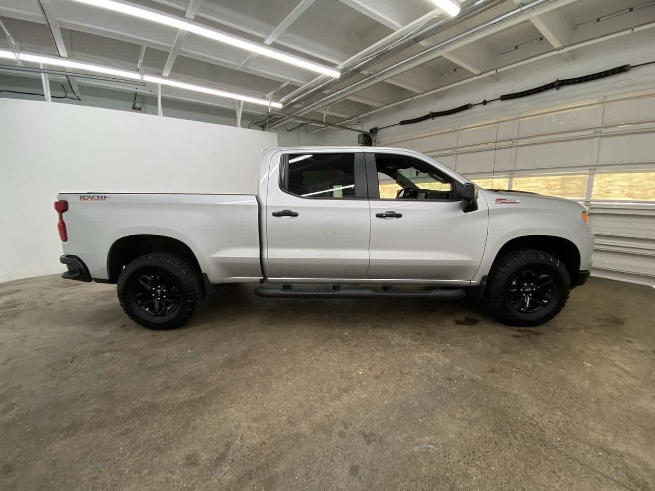 Thumbnail: 2022 Chevrolet Silverado 1500 - 7