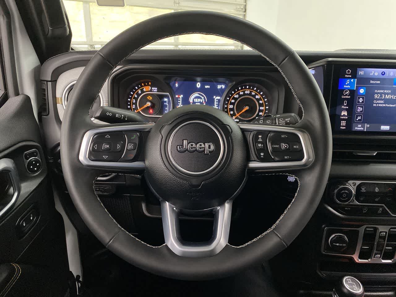 Thumbnail: 2025 Jeep Wrangler - 19