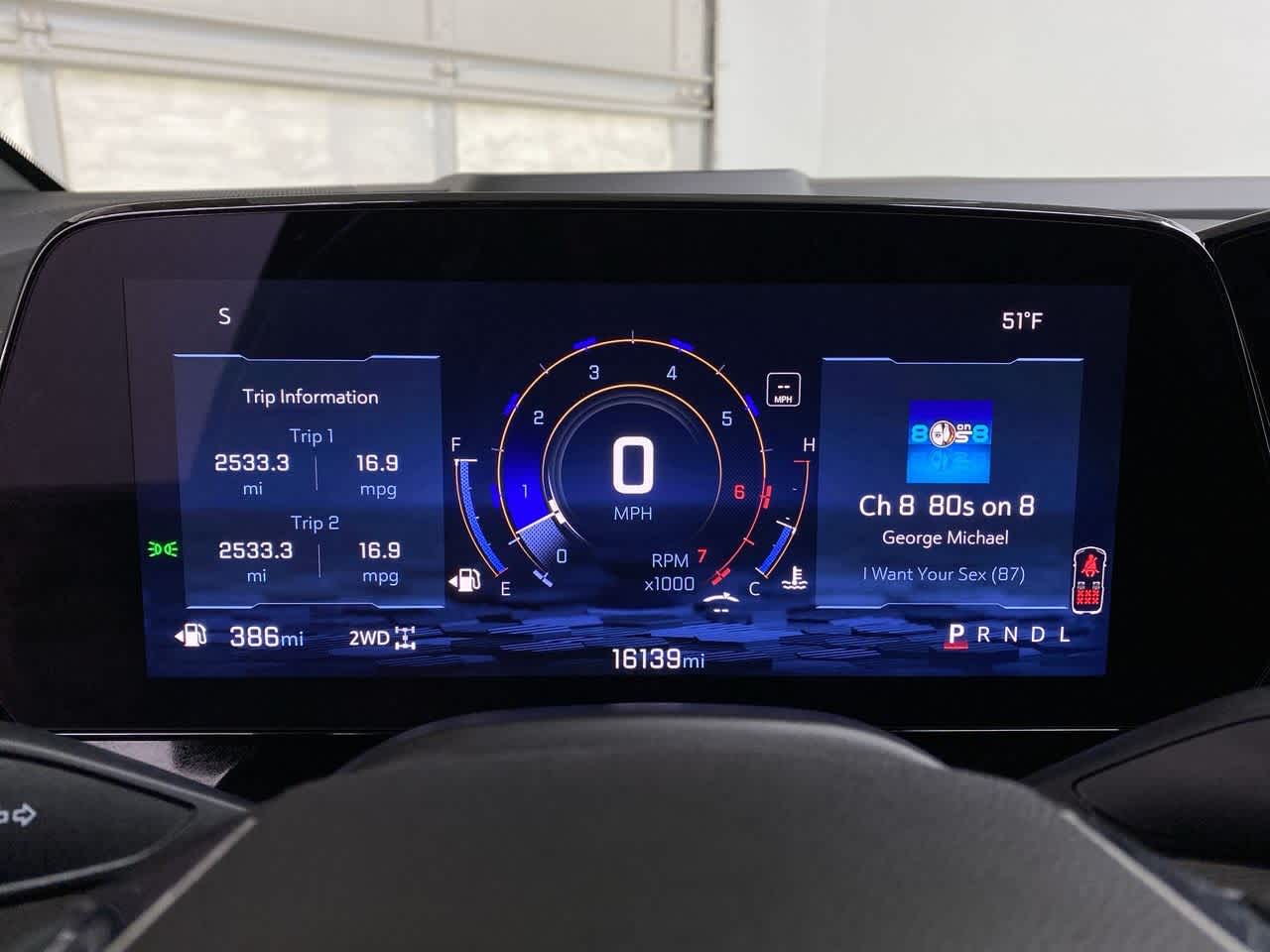 Thumbnail: 2025 Chevrolet Suburban - 27