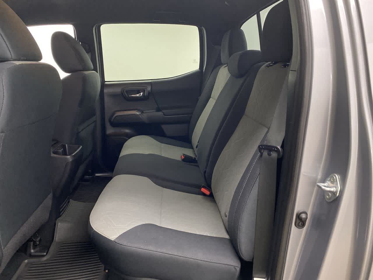 Thumbnail: 2021 Toyota Tacoma - 16