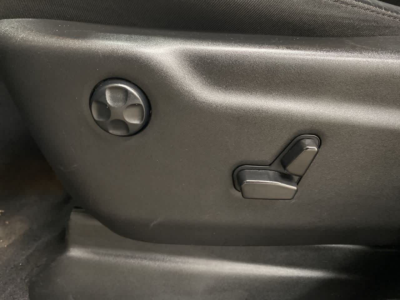 Thumbnail: 2023 Dodge Durango - 16