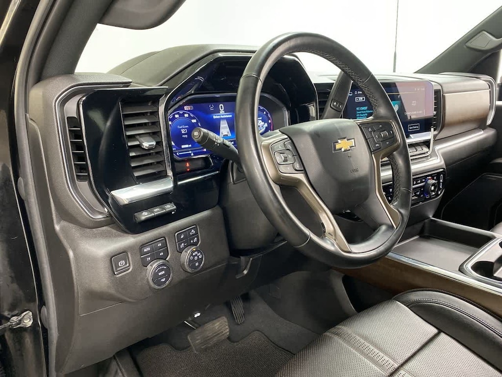 Used 2024 Chevrolet Silverado 2500 HD High Country Truck Crew Cab