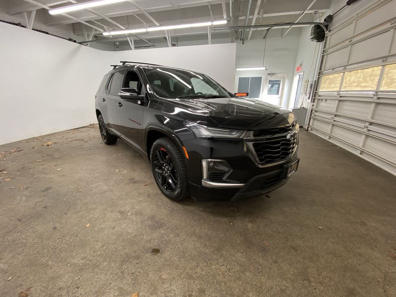 Thumbnail: 2024 Chevrolet Traverse - 8