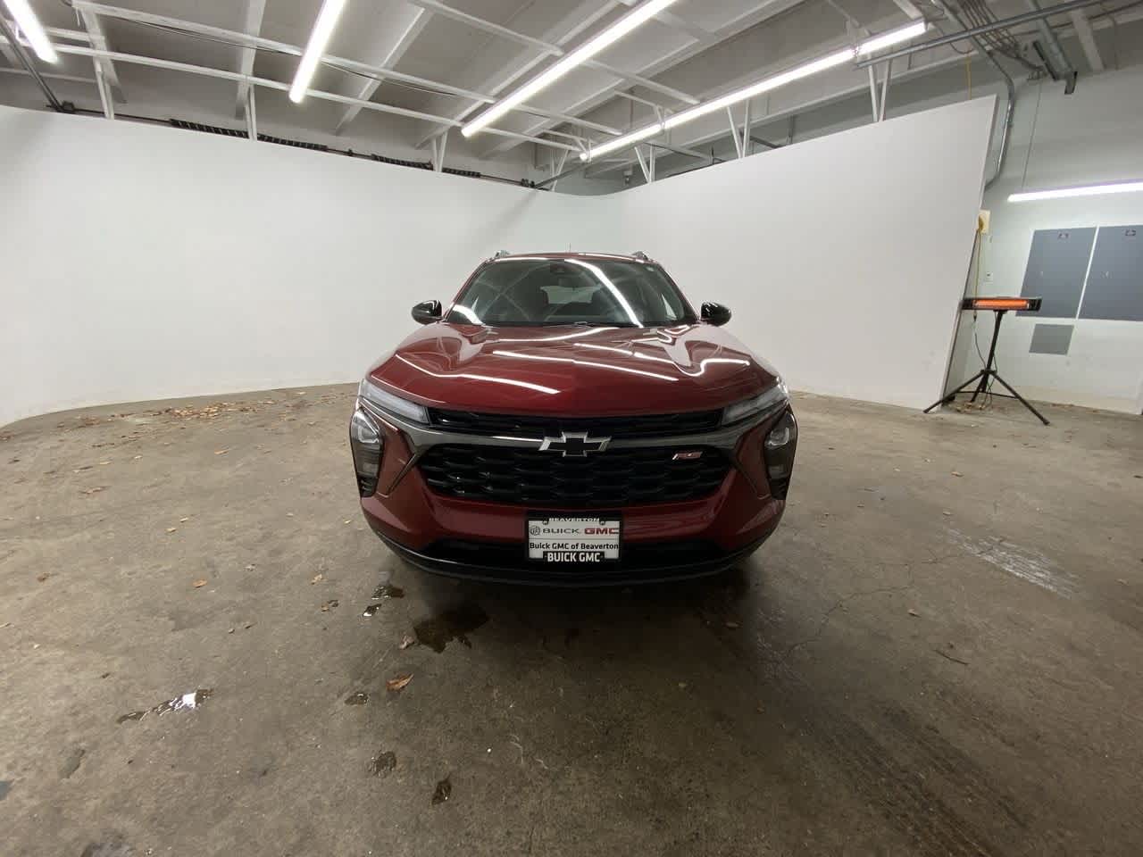 Thumbnail: 2024 Chevrolet Trax - 9