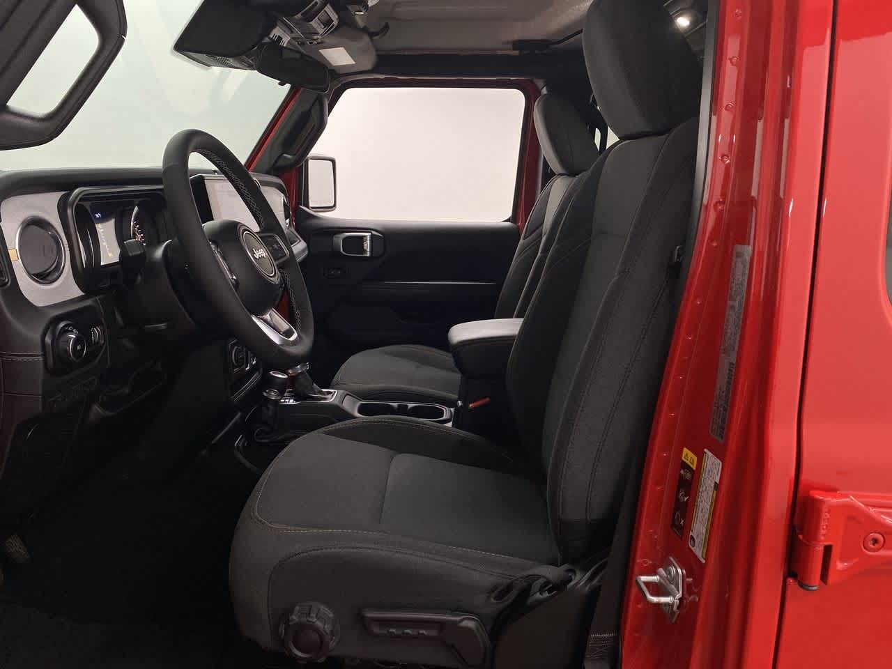 Thumbnail: 2025 Jeep Wrangler - 13