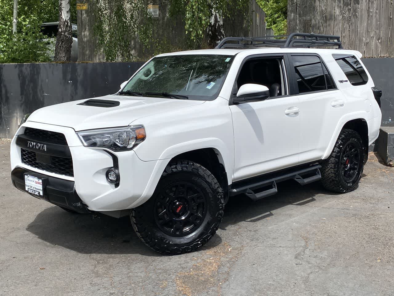 Thumbnail: 2020 Toyota 4Runner - 1