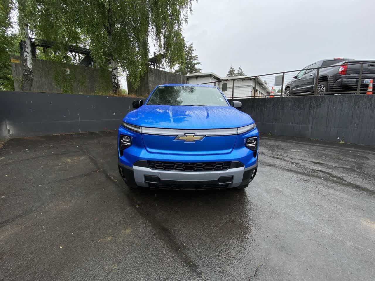 Thumbnail: 2026 Chevrolet Silverado EV - 9