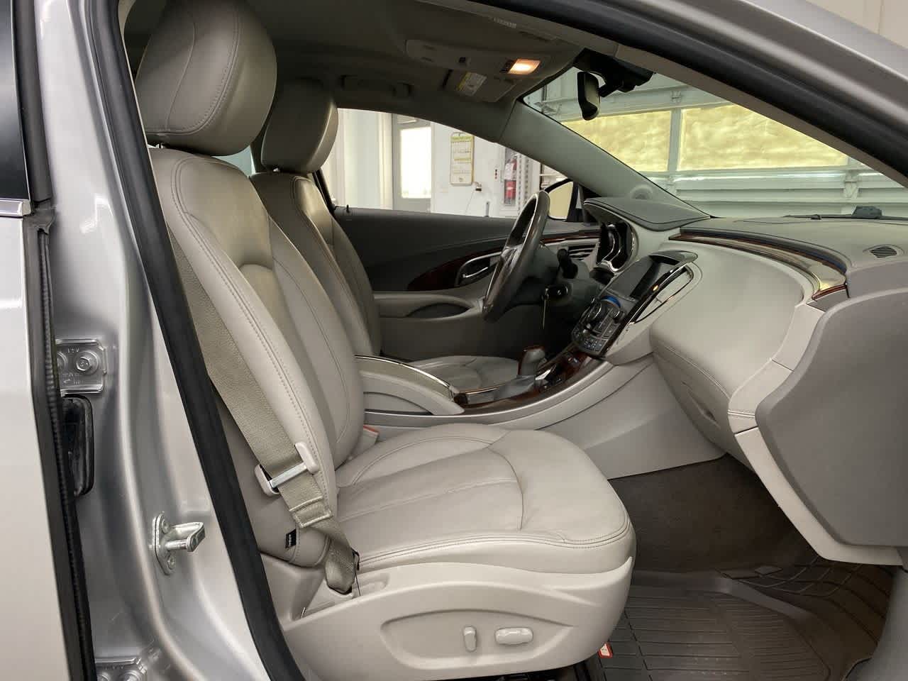 Thumbnail: 2012 Buick LaCrosse - 20