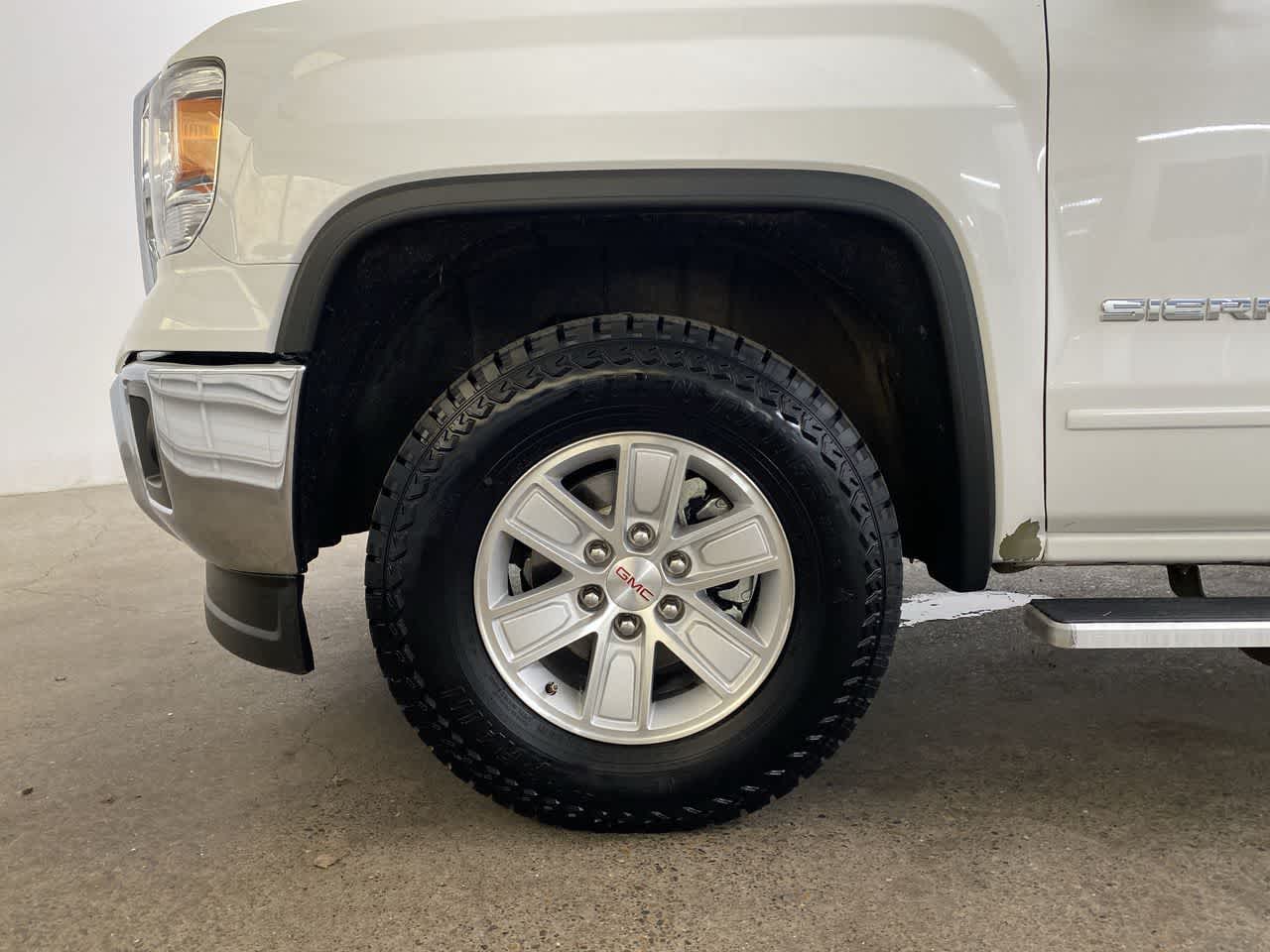Thumbnail: 2015 GMC Sierra 1500 - 11