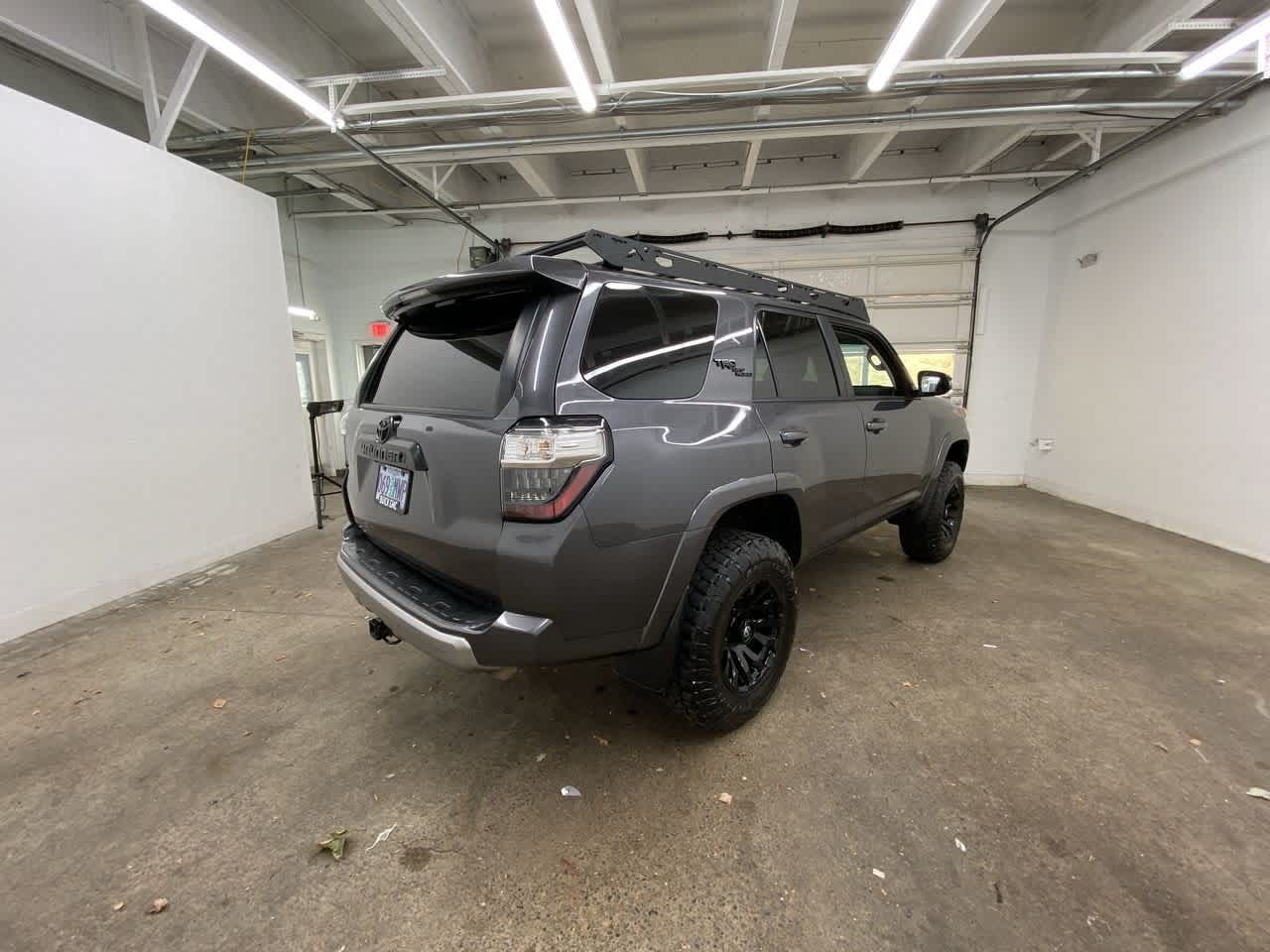 Thumbnail: 2022 Toyota 4Runner - 6