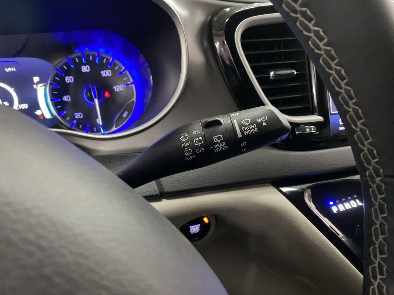 Thumbnail: 2024 Chrysler Pacifica - 22