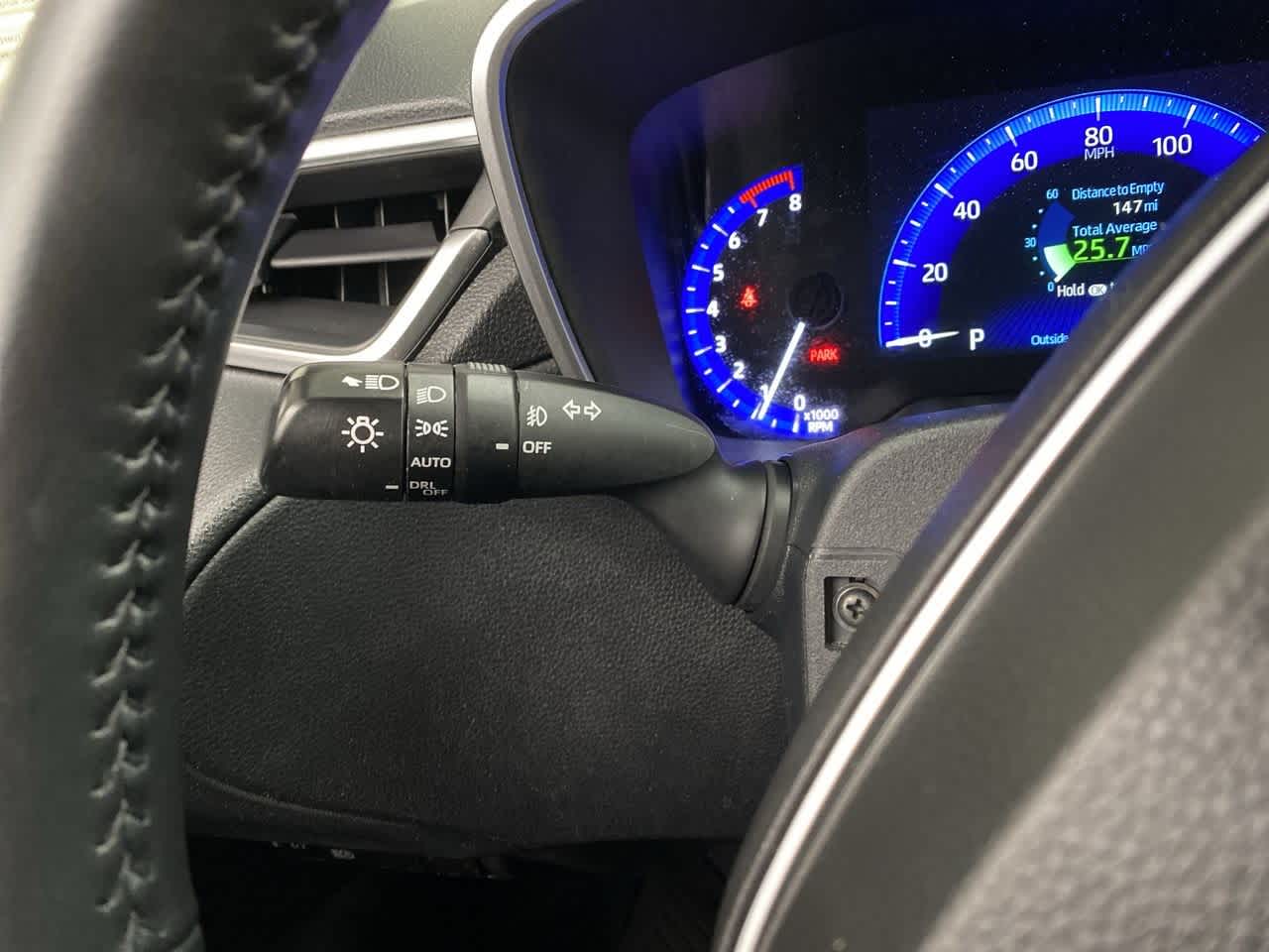 Thumbnail: 2022 Toyota Corolla Cross - 25