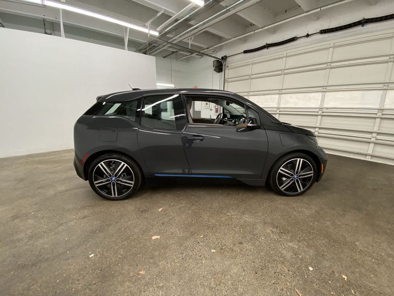 Thumbnail: 2015 BMW i3 - 7