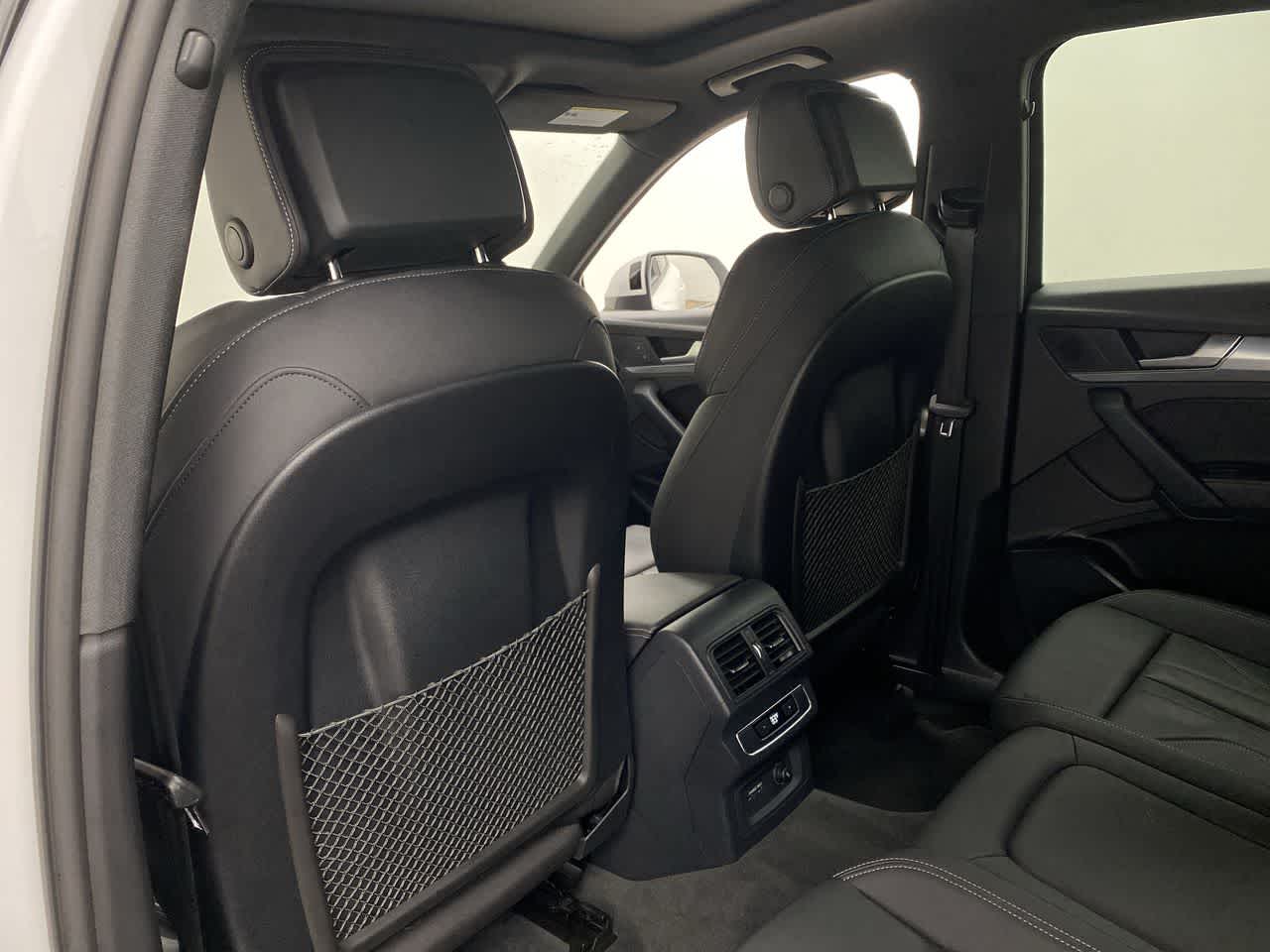 Thumbnail: 2025 Audi Q5 - 15