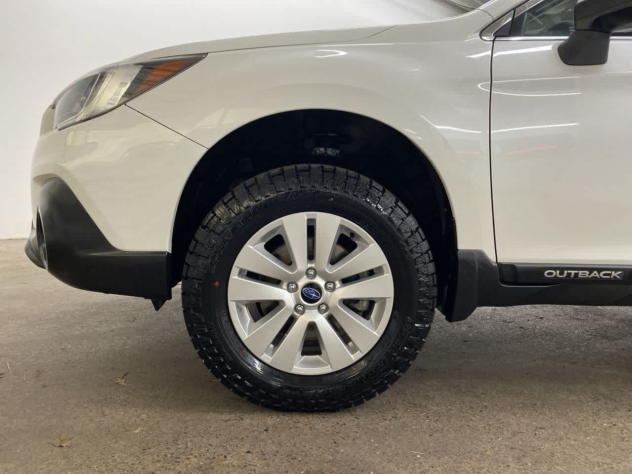 Thumbnail: 2019 Subaru Outback - 12