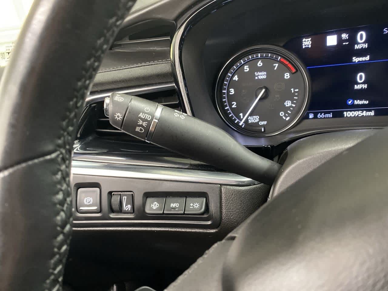 Thumbnail: 2020 Cadillac XT6 - 25