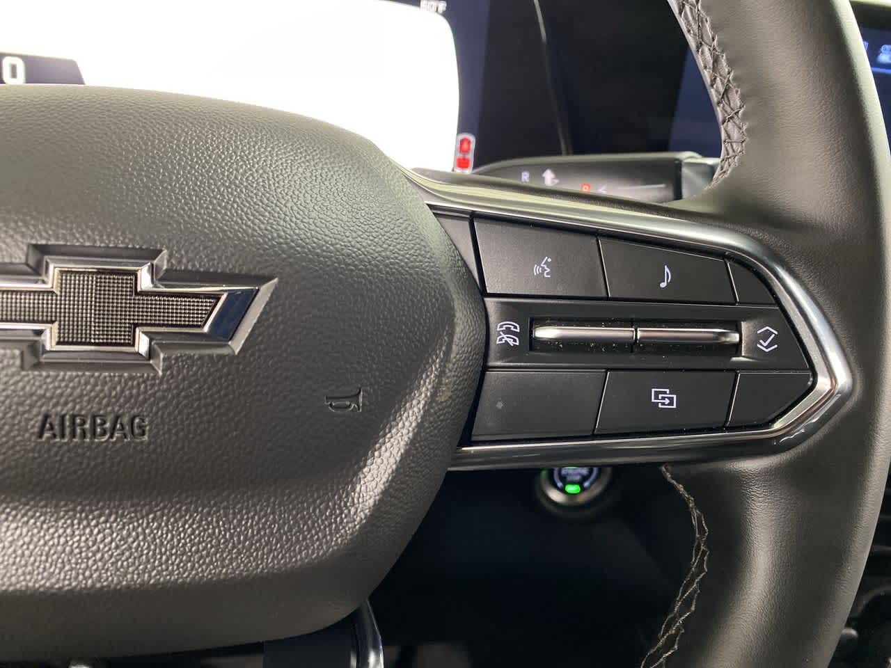 Thumbnail: 2025 Chevrolet Tahoe - 23