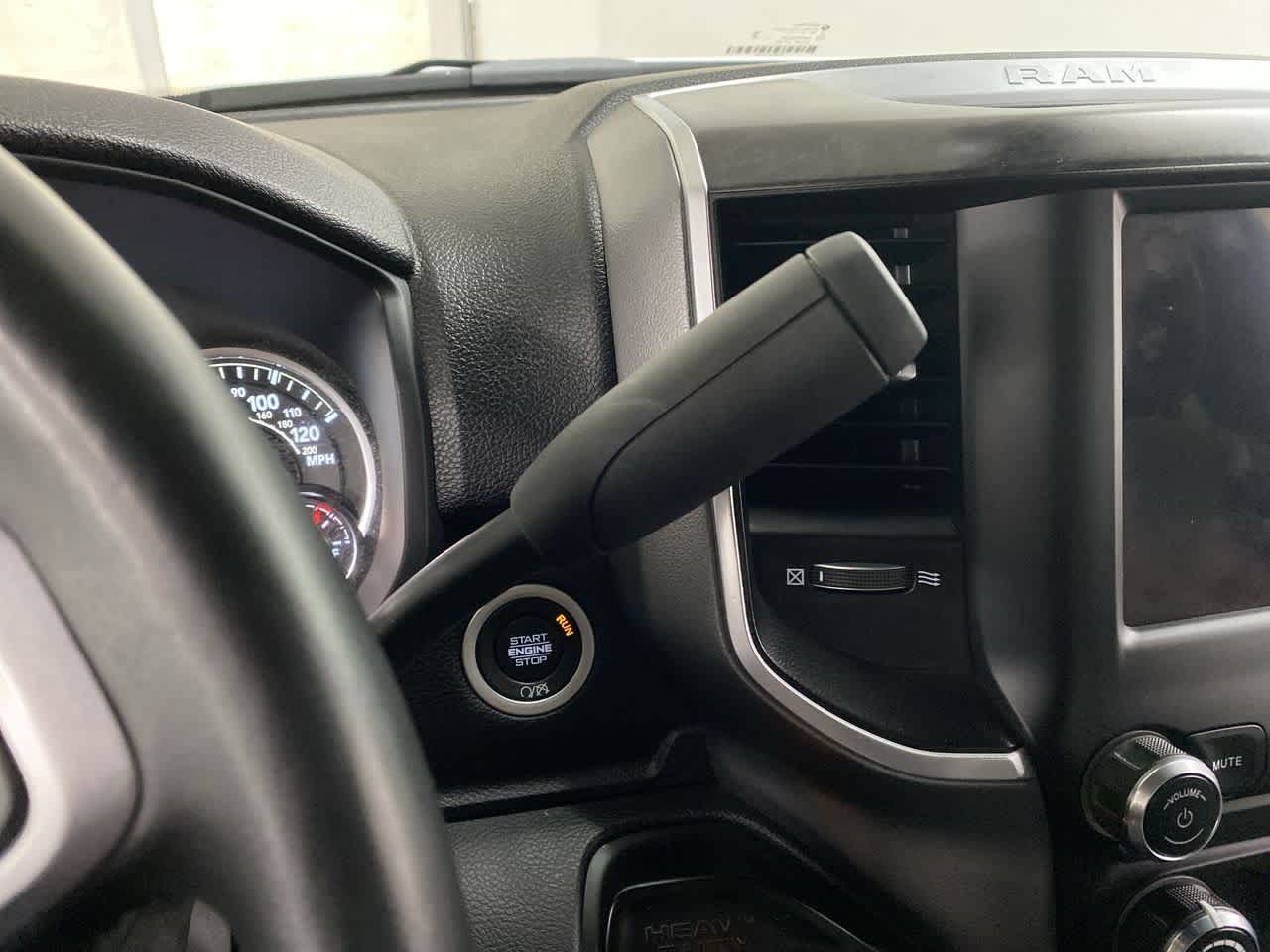 2024 RAM 3500 Big Horn 26