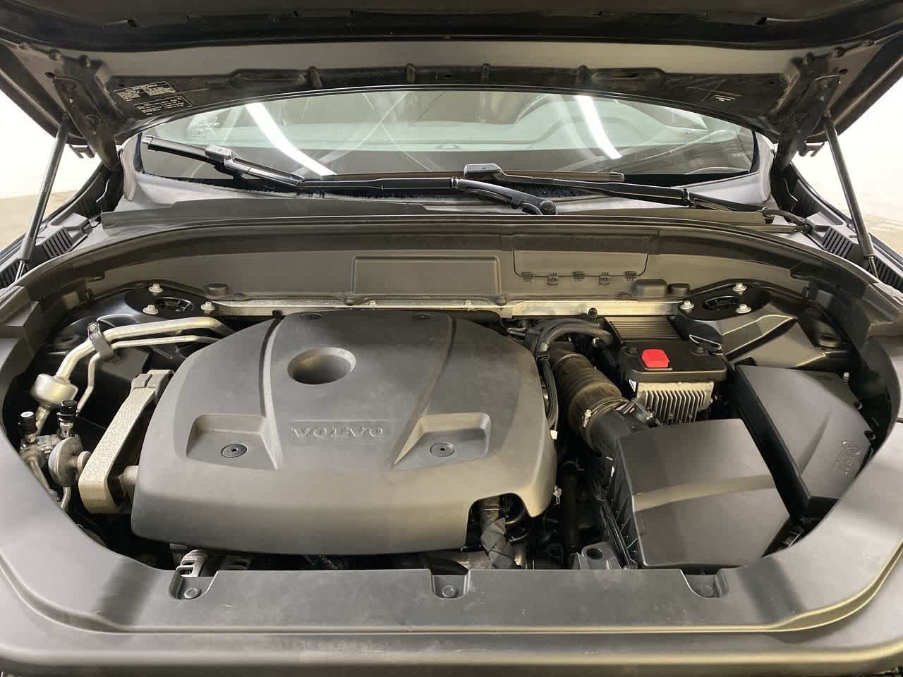 Thumbnail: 2019 Volvo XC60 - 13