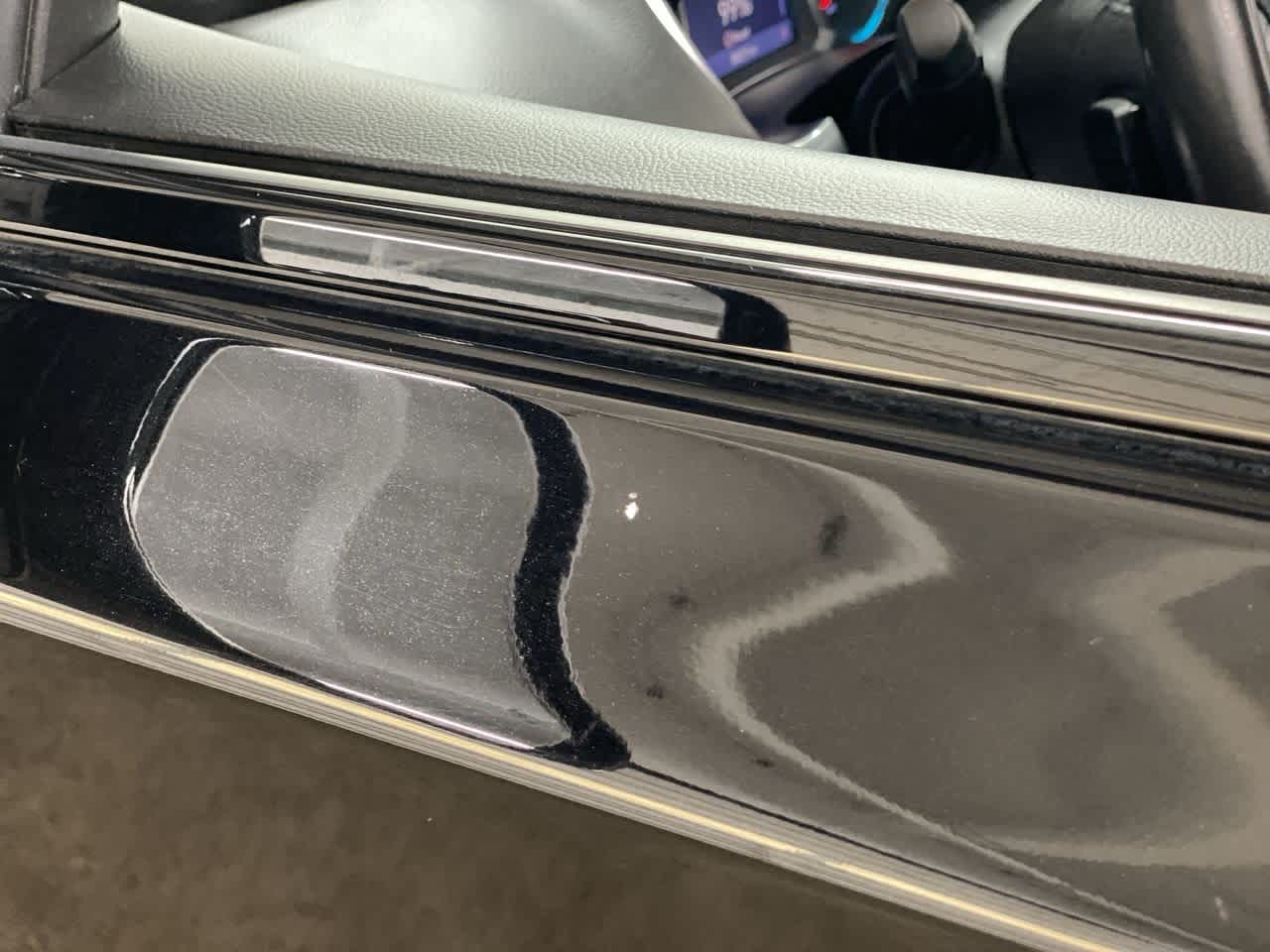 Thumbnail: 2020 Chevrolet Traverse - 36