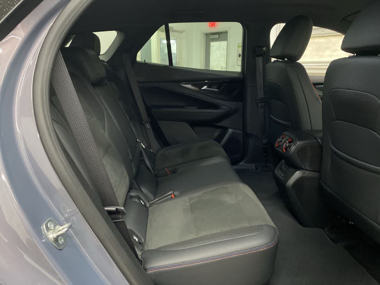 Thumbnail: 2024 Chevrolet Blazer EV - 18