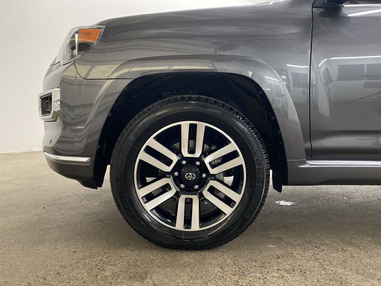 Thumbnail: 2023 Toyota 4Runner - 10