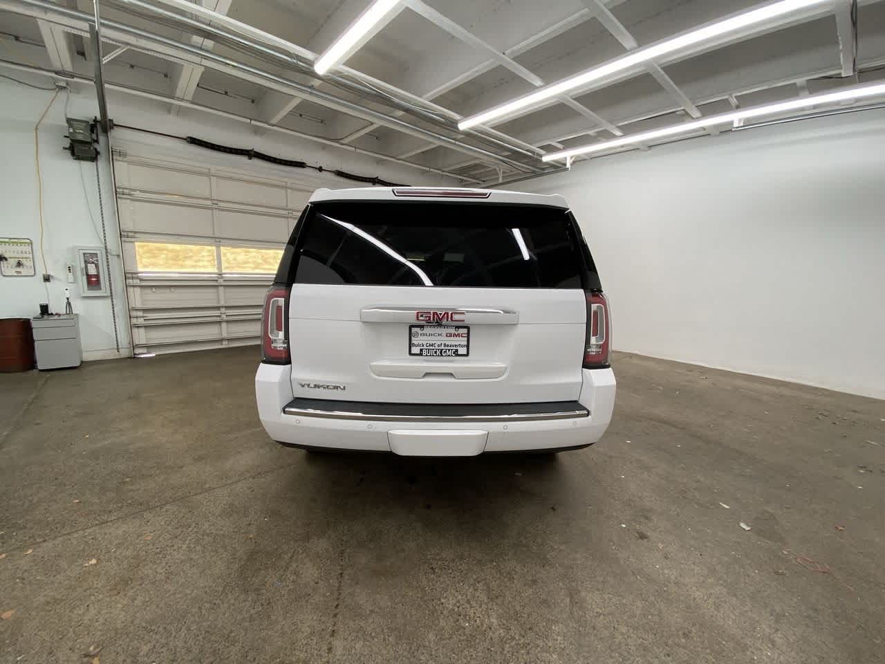 Thumbnail: 2016 GMC Yukon - 5