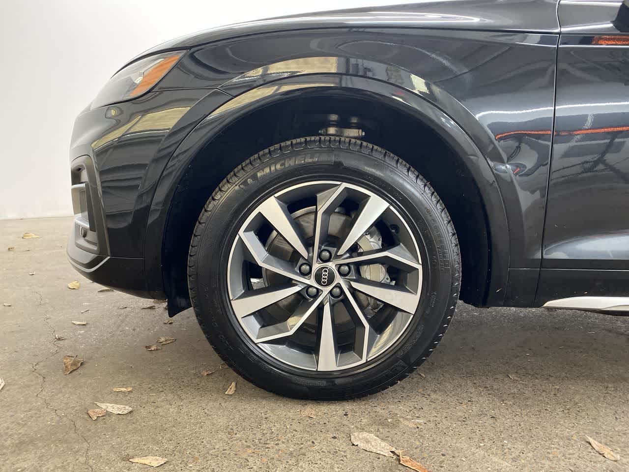 Thumbnail: 2021 Audi Q5 - 11