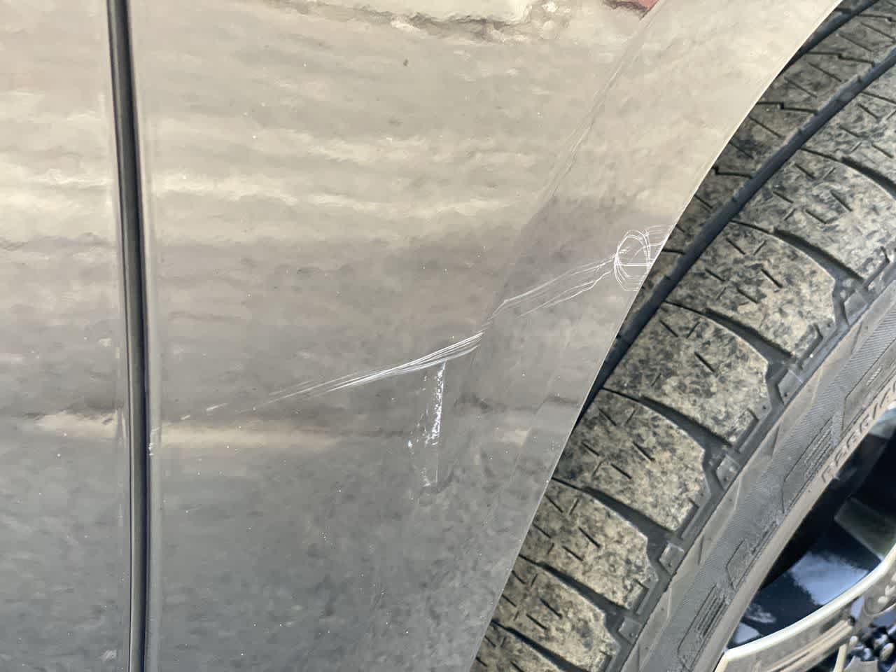 Thumbnail: 2019 GMC Yukon XL - 32