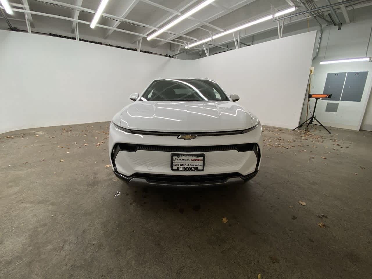 Thumbnail: 2025 Chevrolet Equinox - 9