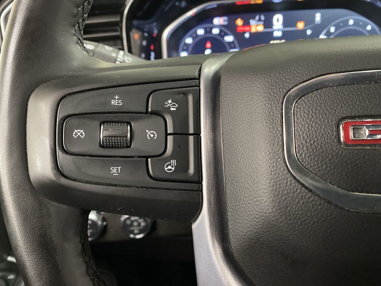 Thumbnail: 2024 GMC Sierra 1500 - 21