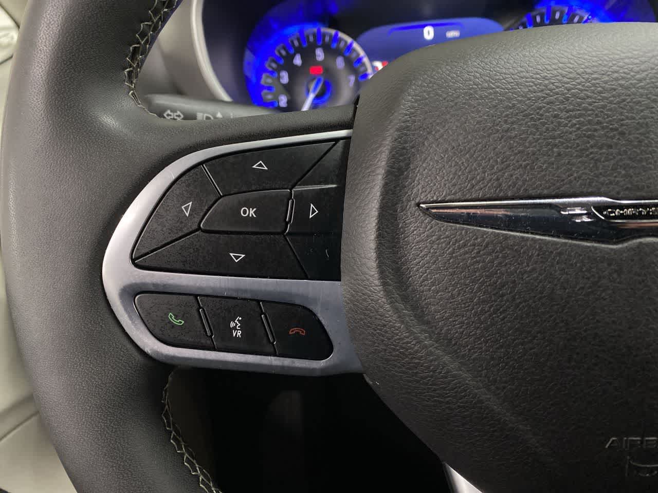 Thumbnail: 2024 Chrysler Pacifica - 20