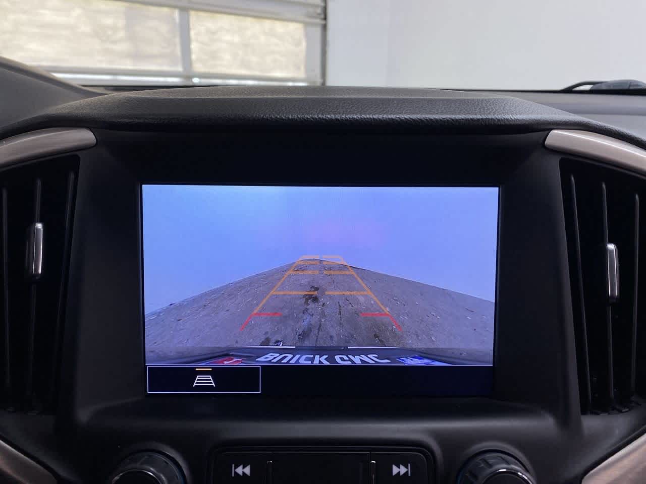 Thumbnail: 2022 GMC Terrain - 25