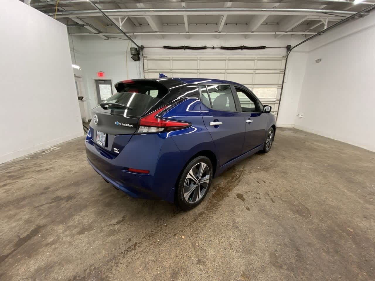 Thumbnail: 2022 Nissan Leaf - 6