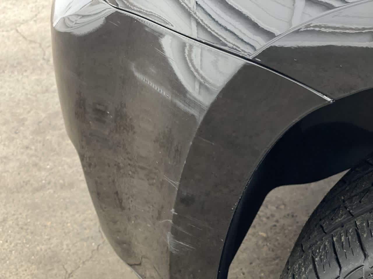 Thumbnail: 2017 GMC Yukon - 32