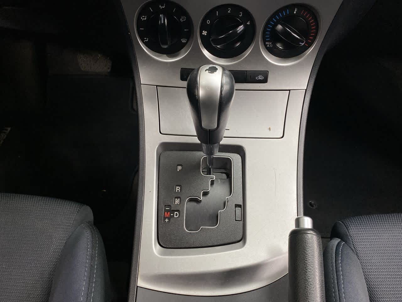 Thumbnail: 2010 Mazda Mazda3 - 26