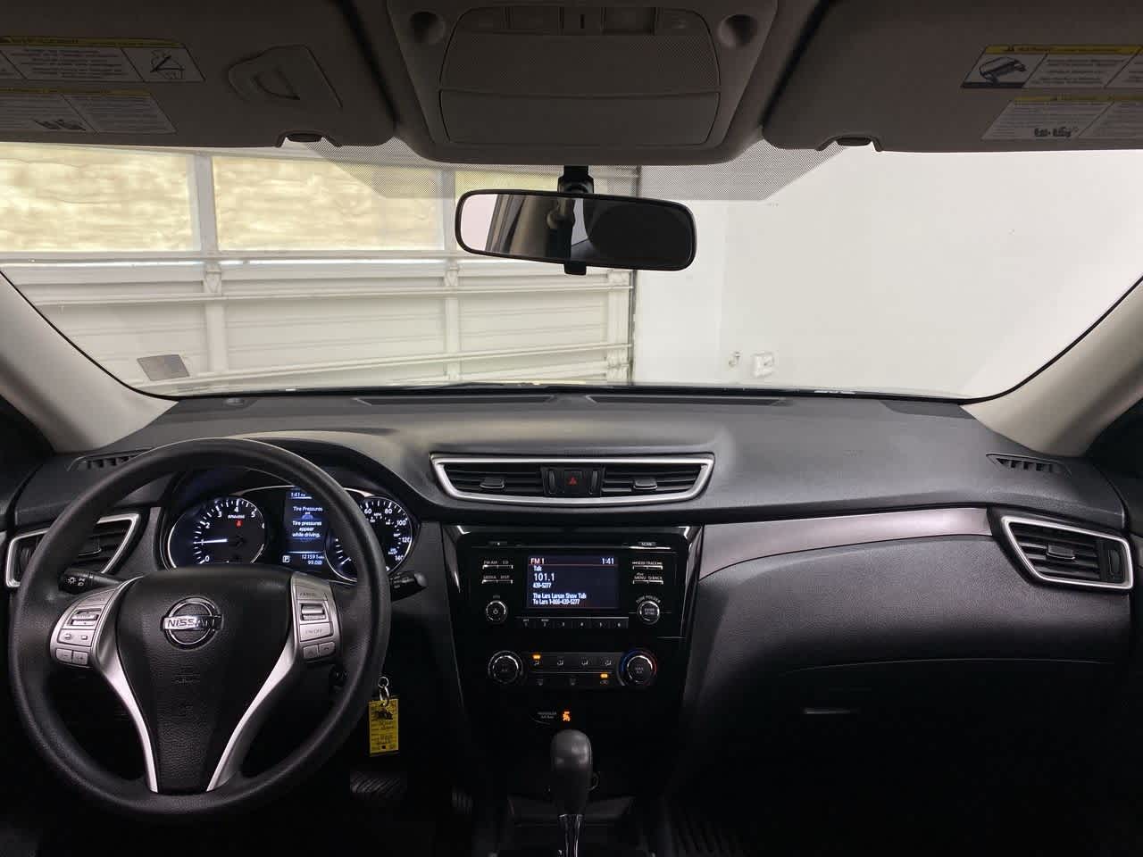 Thumbnail: 2015 Nissan Rogue - 13