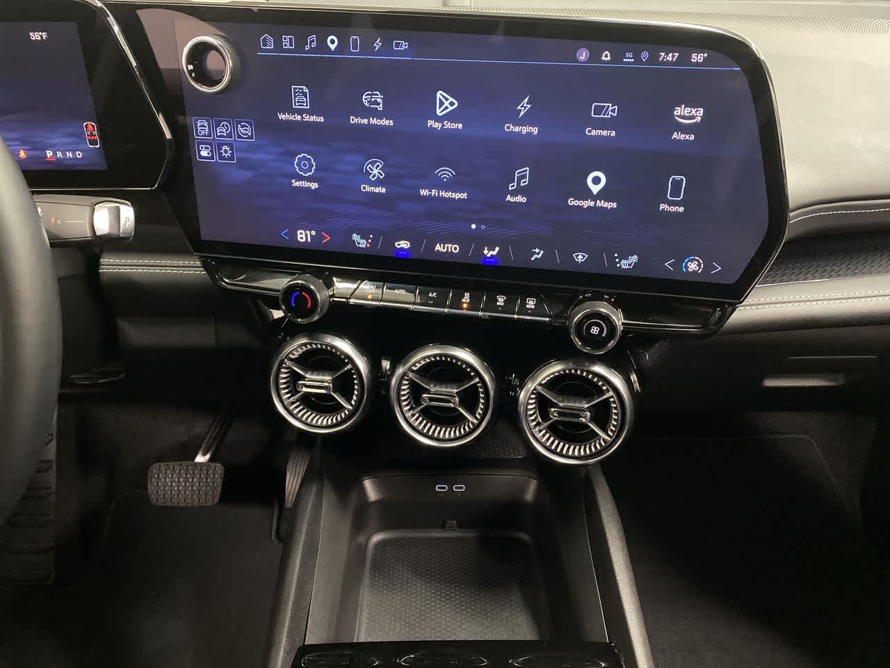 Thumbnail: 2024 Chevrolet Blazer EV - 23