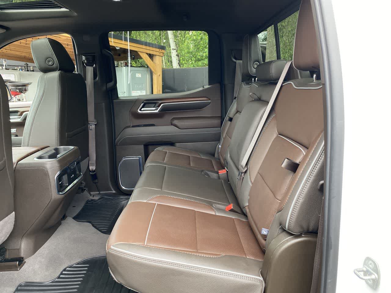 Thumbnail: 2024 GMC Sierra 1500 - 16